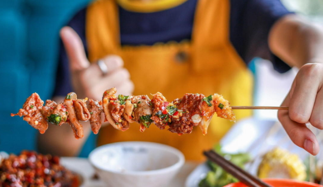 美食類短視頻怎么拍 美食短視頻運(yùn)營方案 - 策幻網(wǎng)